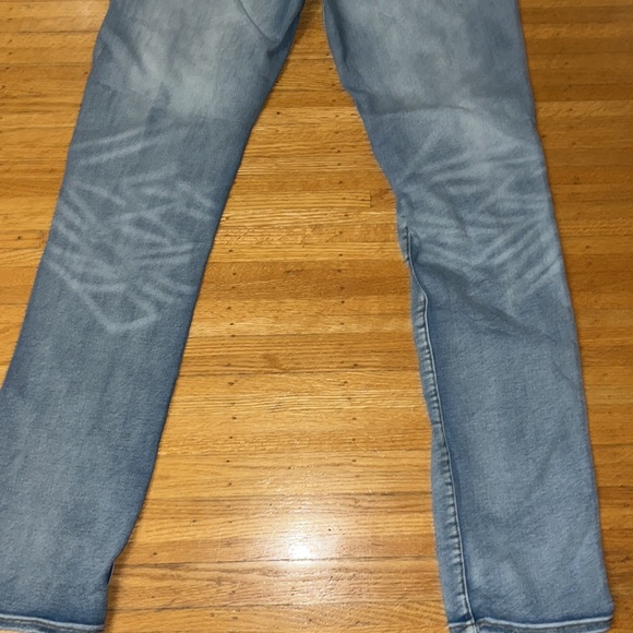 American Eagle Jeans - Picture 6 of 6